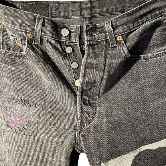 Levi’s custom ￼Bettie Page  jeans size 31x32 unisex - Picture 3 of 4